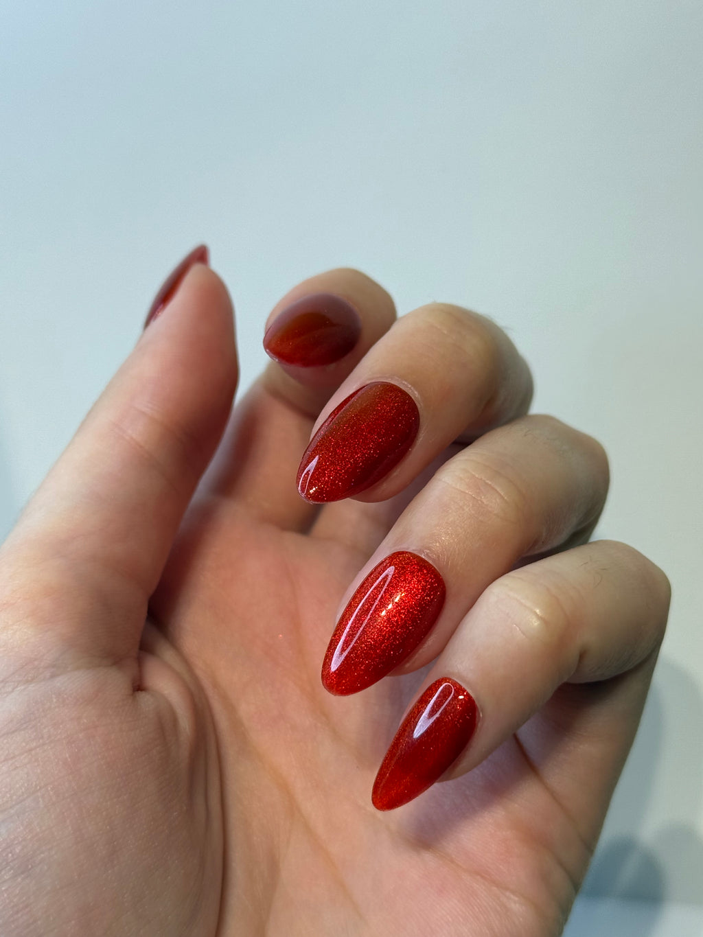 Shiny red