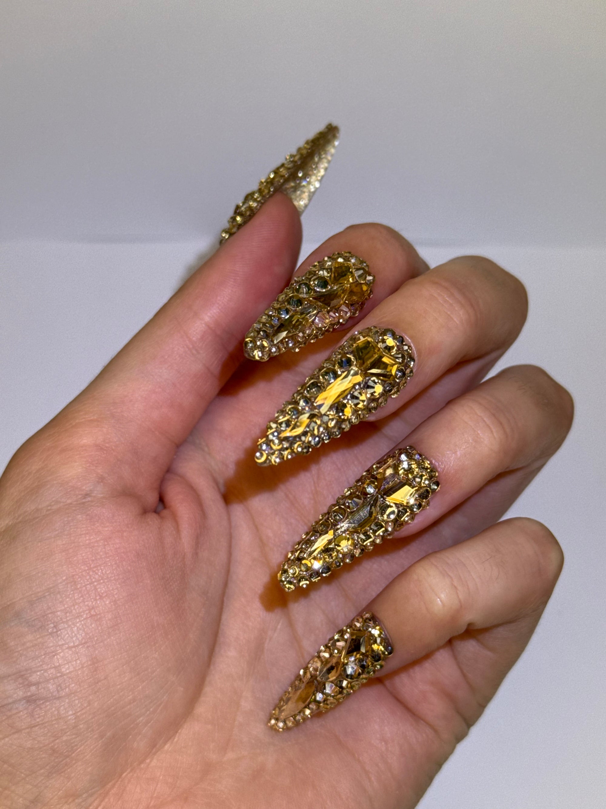 Dubai Long Gold Crystal